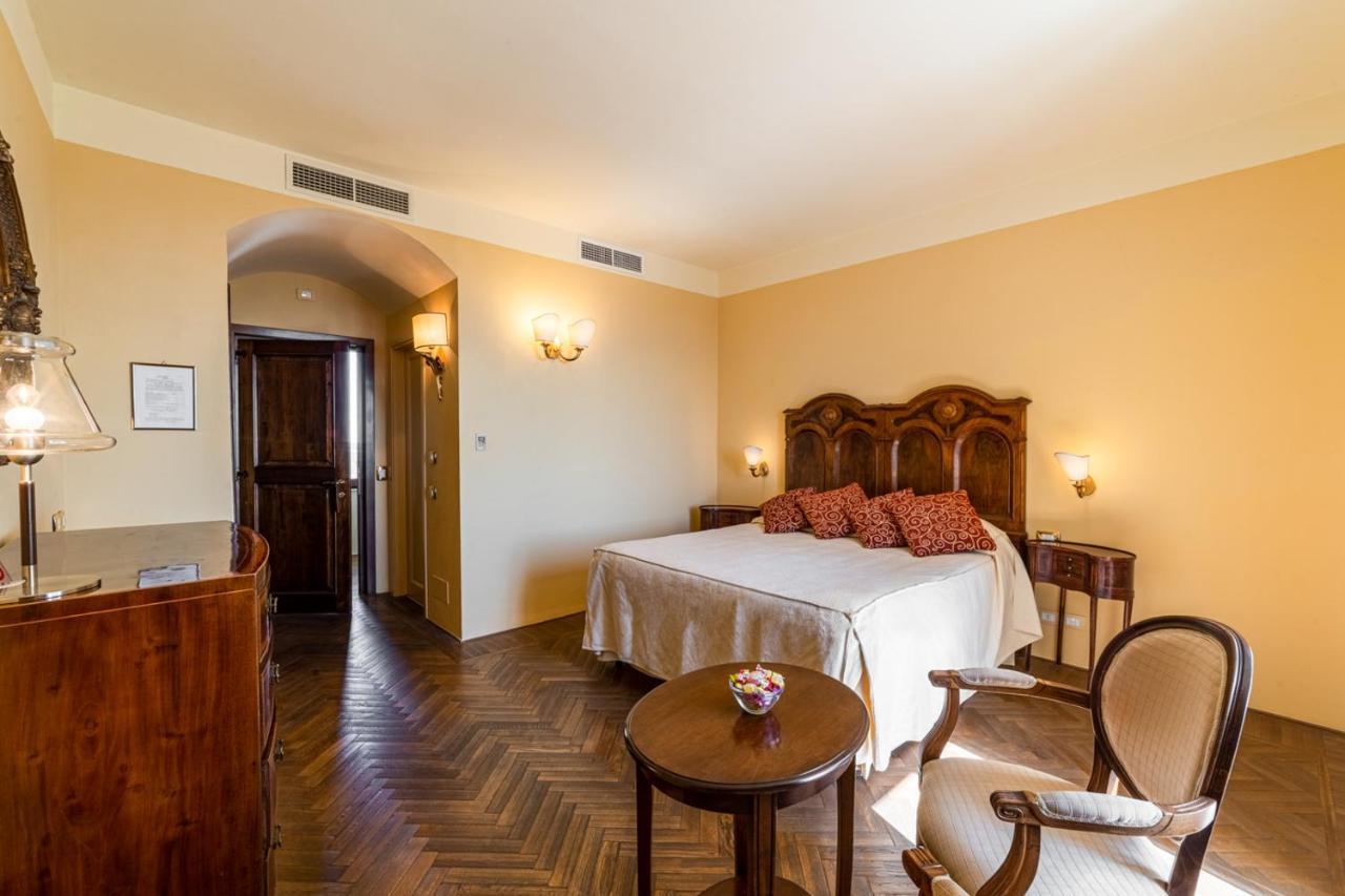 La Locanda Di San Francesco Montepulciano Stazione Buitenkant foto