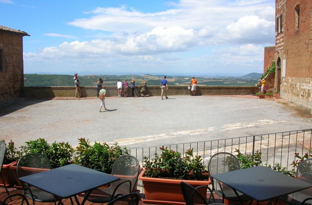 La Locanda Di San Francesco Montepulciano Stazione Buitenkant foto