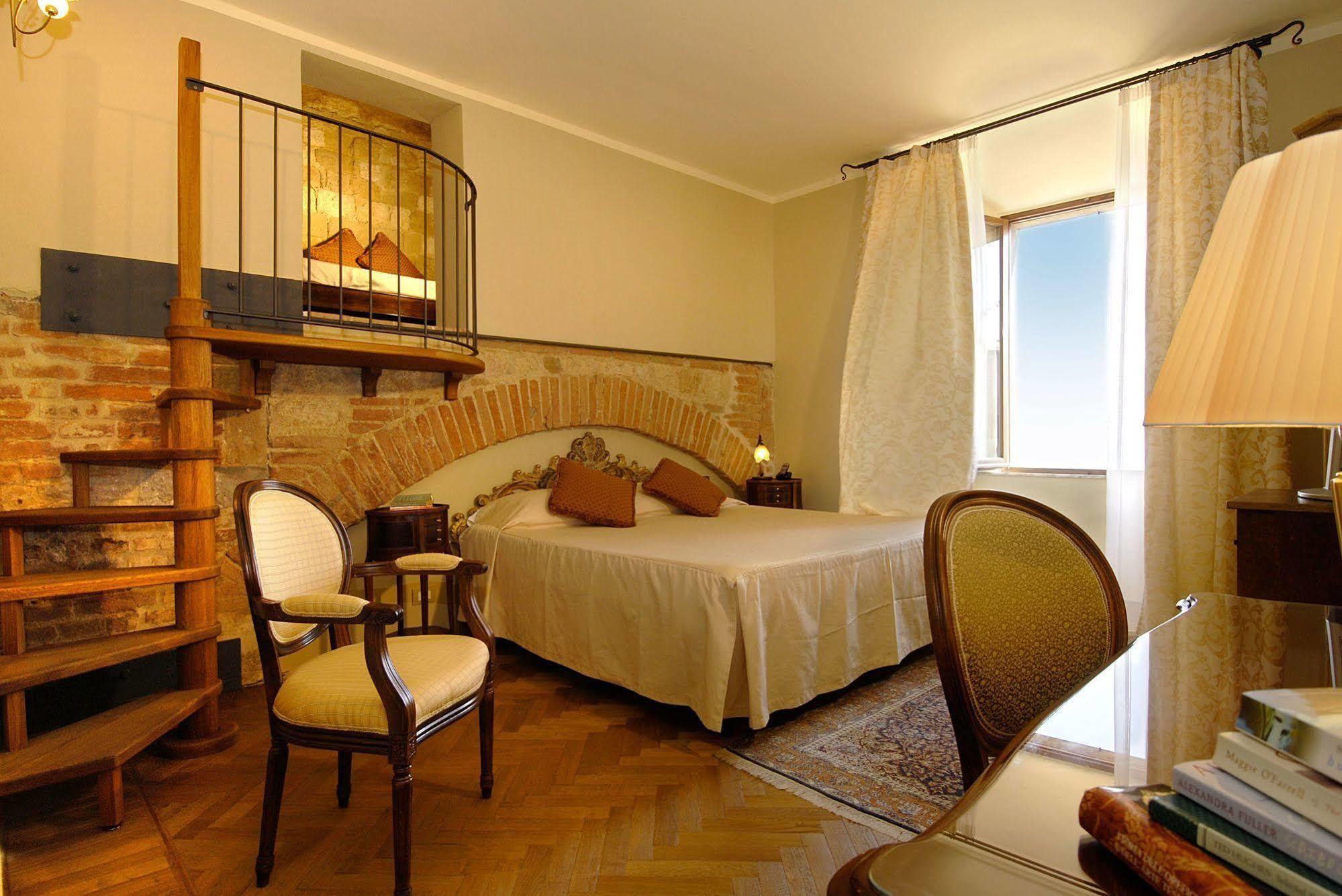 La Locanda Di San Francesco Montepulciano Stazione Buitenkant foto